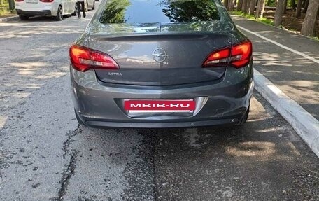 Opel Astra J, 2013 год, 650 000 рублей, 10 фотография