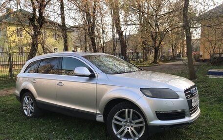 Audi Q7, 2007 год, 1 000 000 рублей, 4 фотография