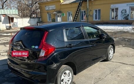 Honda Fit III, 2017 год, 990 000 рублей, 12 фотография
