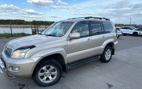 Toyota Land Cruiser Prado 120 рестайлинг, 2007 год, 2 200 000 рублей, 4 фотография