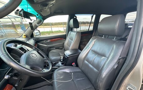Toyota Land Cruiser Prado 120 рестайлинг, 2007 год, 2 200 000 рублей, 8 фотография