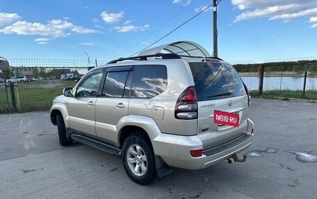 Toyota Land Cruiser Prado 120 рестайлинг, 2007 год, 2 200 000 рублей, 7 фотография