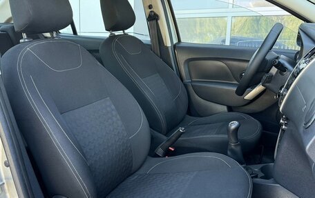 Renault Logan II, 2016 год, 600 000 рублей, 20 фотография