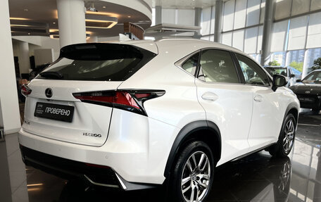 Lexus NX I, 2017 год, 3 474 000 рублей, 5 фотография