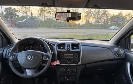 Renault Logan II, 2015 год, 455 000 рублей, 5 фотография