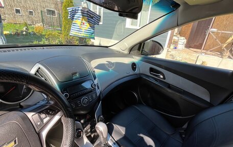 Chevrolet Cruze II, 2012 год, 600 000 рублей, 7 фотография