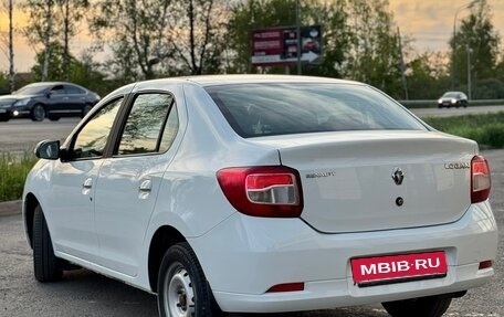 Renault Logan II, 2015 год, 455 000 рублей, 4 фотография