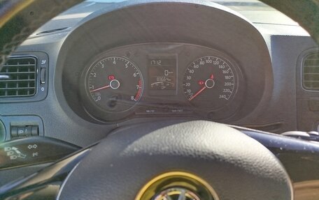 Volkswagen Polo VI (EU Market), 2016 год, 1 075 000 рублей, 10 фотография