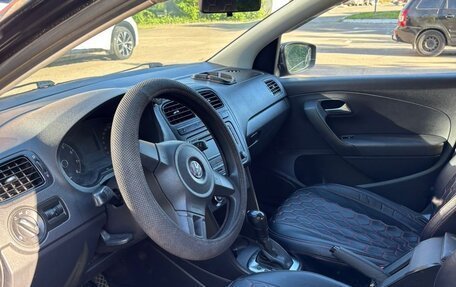 Volkswagen Polo VI (EU Market), 2012 год, 700 000 рублей, 5 фотография