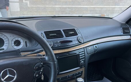 Mercedes-Benz E-Класс, 2008 год, 1 050 000 рублей, 3 фотография