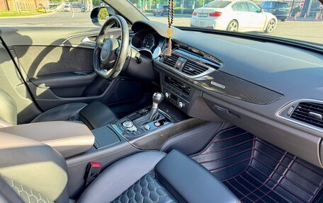 Audi RS 6, 2017 год, 7 490 000 рублей, 10 фотография