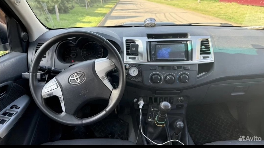 Toyota Hilux VII, 2011 год, 1 200 000 рублей, 5 фотография
