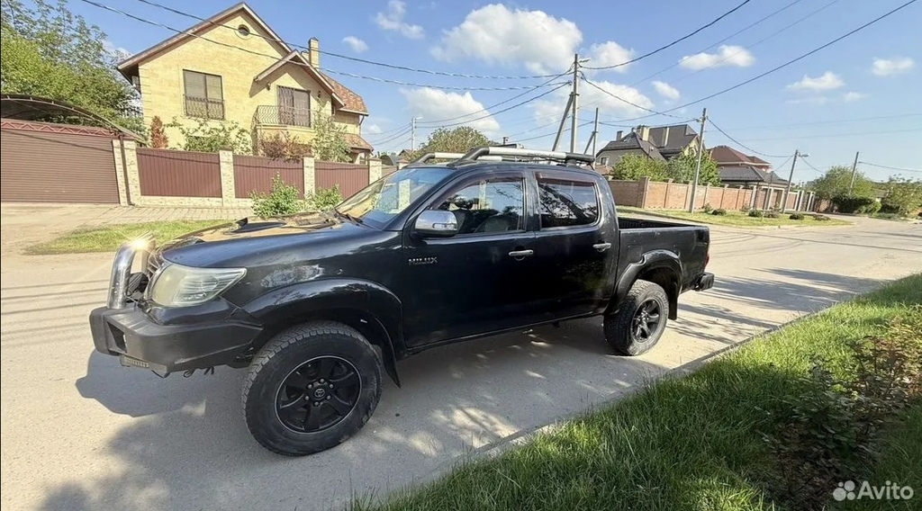 Toyota Hilux VII, 2011 год, 1 200 000 рублей, 3 фотография