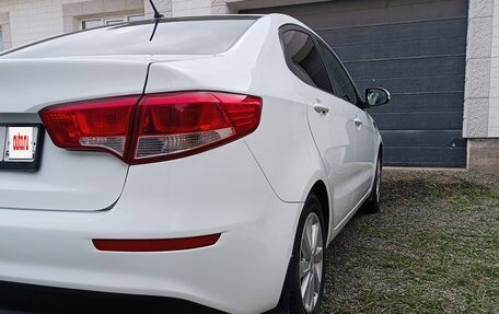 KIA Rio III рестайлинг, 2015 год, 1 250 000 рублей, 9 фотография