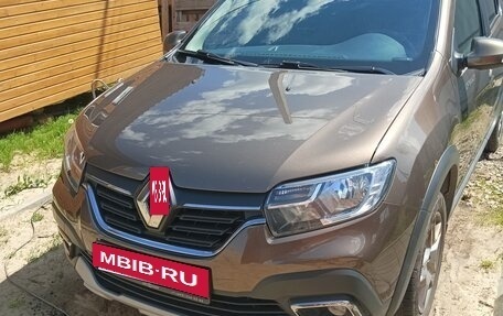 Renault Sandero II рестайлинг, 2022 год, 1 570 000 рублей, 2 фотография