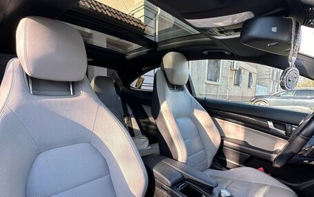 Mercedes-Benz C-Класс, 2011 год, 2 100 000 рублей, 5 фотография