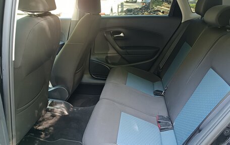 Volkswagen Polo VI (EU Market), 2013 год, 700 000 рублей, 9 фотография