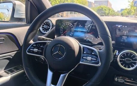 Mercedes-Benz GLA, 2022 год, 2 600 000 рублей, 6 фотография