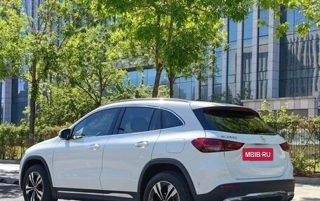 Mercedes-Benz GLA, 2022 год, 2 600 000 рублей, 3 фотография