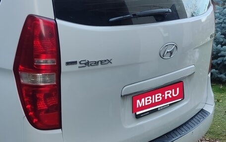 Hyundai Grand Starex Grand Starex I рестайлинг 2, 2010 год, 1 150 000 рублей, 11 фотография