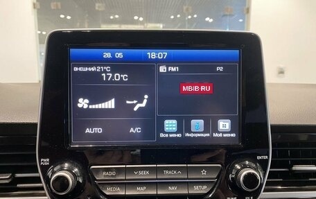 Hyundai Grand Starex Grand Starex I рестайлинг 2, 2018 год, 3 639 000 рублей, 16 фотография