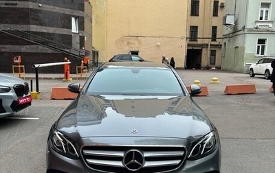 Mercedes-Benz E-Класс, 2018 год, 4 050 000 рублей, 1 фотография