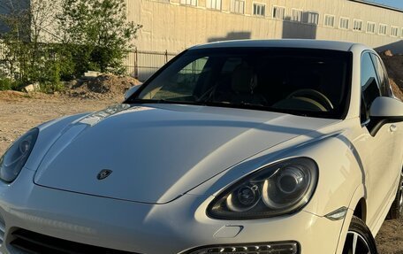 Porsche Cayenne III, 2013 год, 2 350 000 рублей, 1 фотография