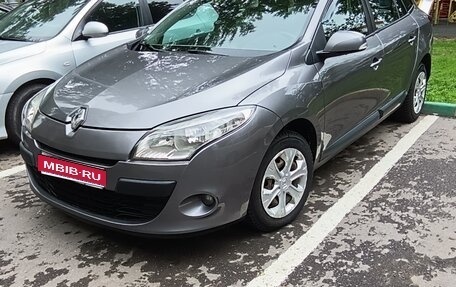 Renault Megane III, 2009 год, 700 000 рублей, 1 фотография
