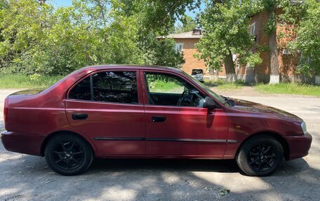 Hyundai Accent II, 2005 год, 310 000 рублей, 3 фотография