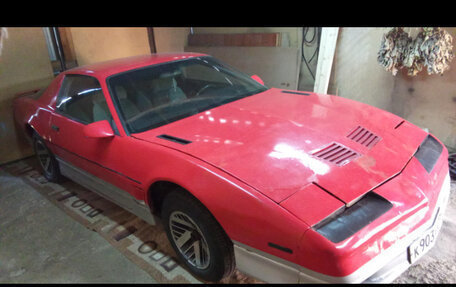Pontiac Firebird III, 1985 год, 935 000 рублей, 2 фотография