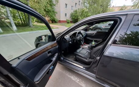 Mercedes-Benz E-Класс, 2010 год, 1 200 000 рублей, 8 фотография