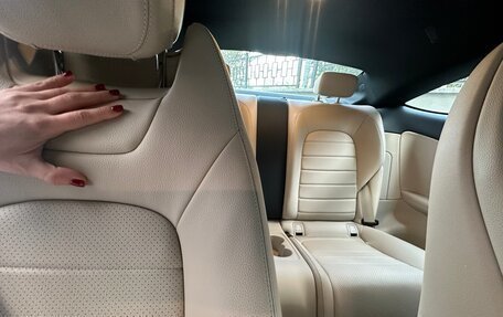 Mercedes-Benz C-Класс, 2016 год, 4 000 000 рублей, 6 фотография