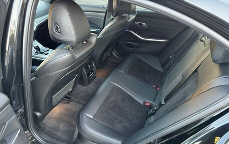 BMW 3 серия, 2020 год, 3 740 000 рублей, 13 фотография