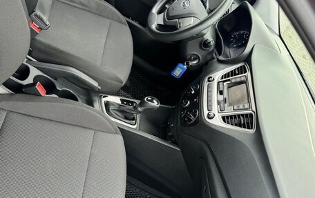 Hyundai Solaris II рестайлинг, 2019 год, 1 395 000 рублей, 8 фотография
