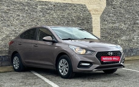 Hyundai Solaris II рестайлинг, 2019 год, 1 395 000 рублей, 4 фотография
