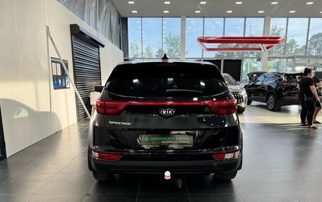 KIA Sportage IV рестайлинг, 2018 год, 1 850 000 рублей, 6 фотография