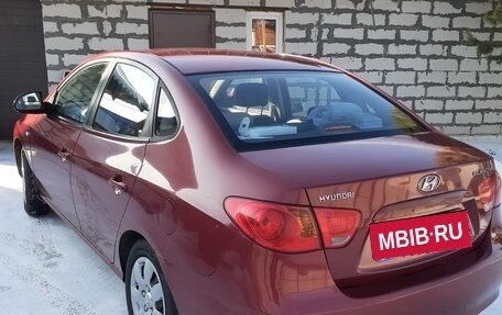Hyundai Elantra IV, 2009 год, 700 000 рублей, 3 фотография