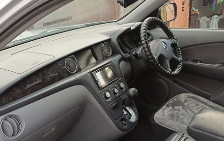 Mitsubishi Airtrek, 2002 год, 420 000 рублей, 12 фотография