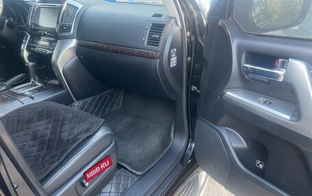 Toyota Land Cruiser 200, 2012 год, 3 600 000 рублей, 10 фотография