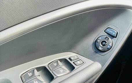 Hyundai Santa Fe III рестайлинг, 2016 год, 2 041 000 рублей, 19 фотография