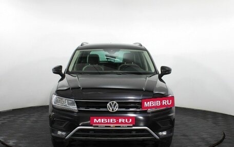 Volkswagen Tiguan II, 2019 год, 2 325 000 рублей, 2 фотография