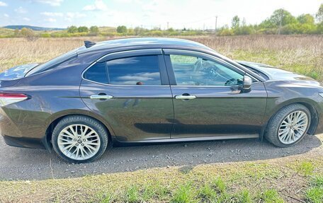 Toyota Camry, 2018 год, 2 460 000 рублей, 6 фотография