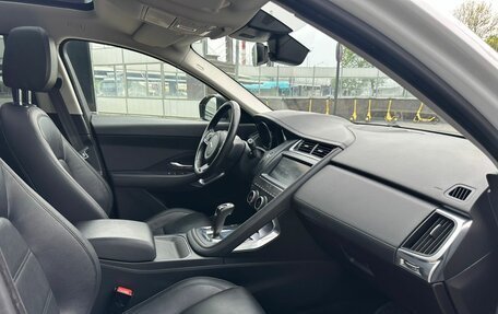 Jaguar E-Pace, 2018 год, 2 290 000 рублей, 7 фотография