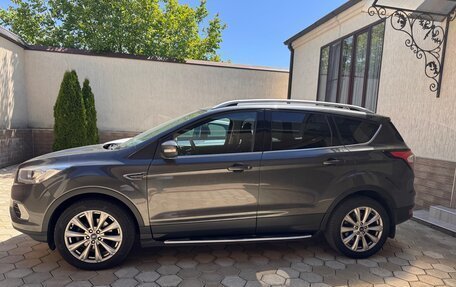 Ford Kuga III, 2017 год, 1 700 000 рублей, 1 фотография