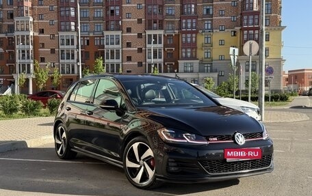 Volkswagen Golf GTI VII, 2019 год, 2 700 000 рублей, 1 фотография