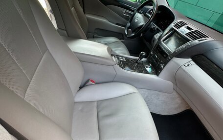 Lexus LS IV, 2008 год, 1 750 000 рублей, 13 фотография