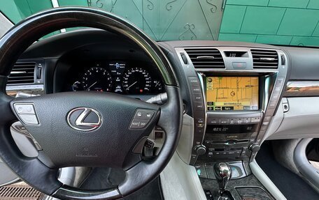 Lexus LS IV, 2008 год, 1 750 000 рублей, 15 фотография