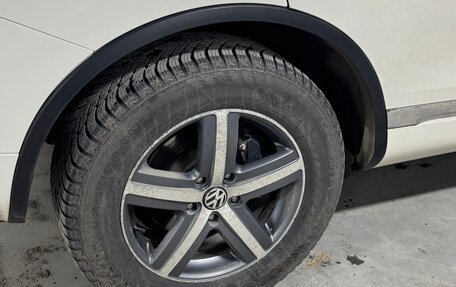 Volkswagen Touareg III, 2011 год, 3 000 000 рублей, 9 фотография