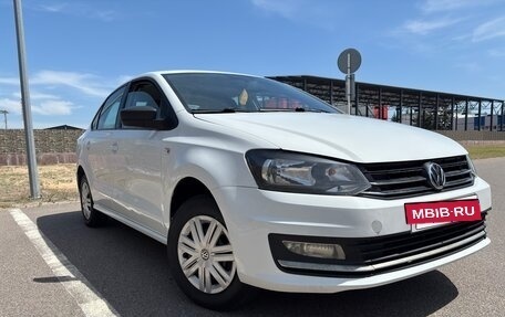 Volkswagen Polo VI (EU Market), 2015 год, 690 000 рублей, 3 фотография