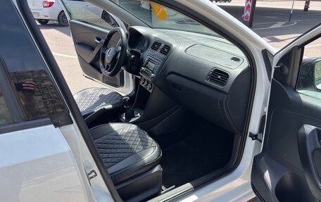 Volkswagen Polo VI (EU Market), 2015 год, 690 000 рублей, 11 фотография